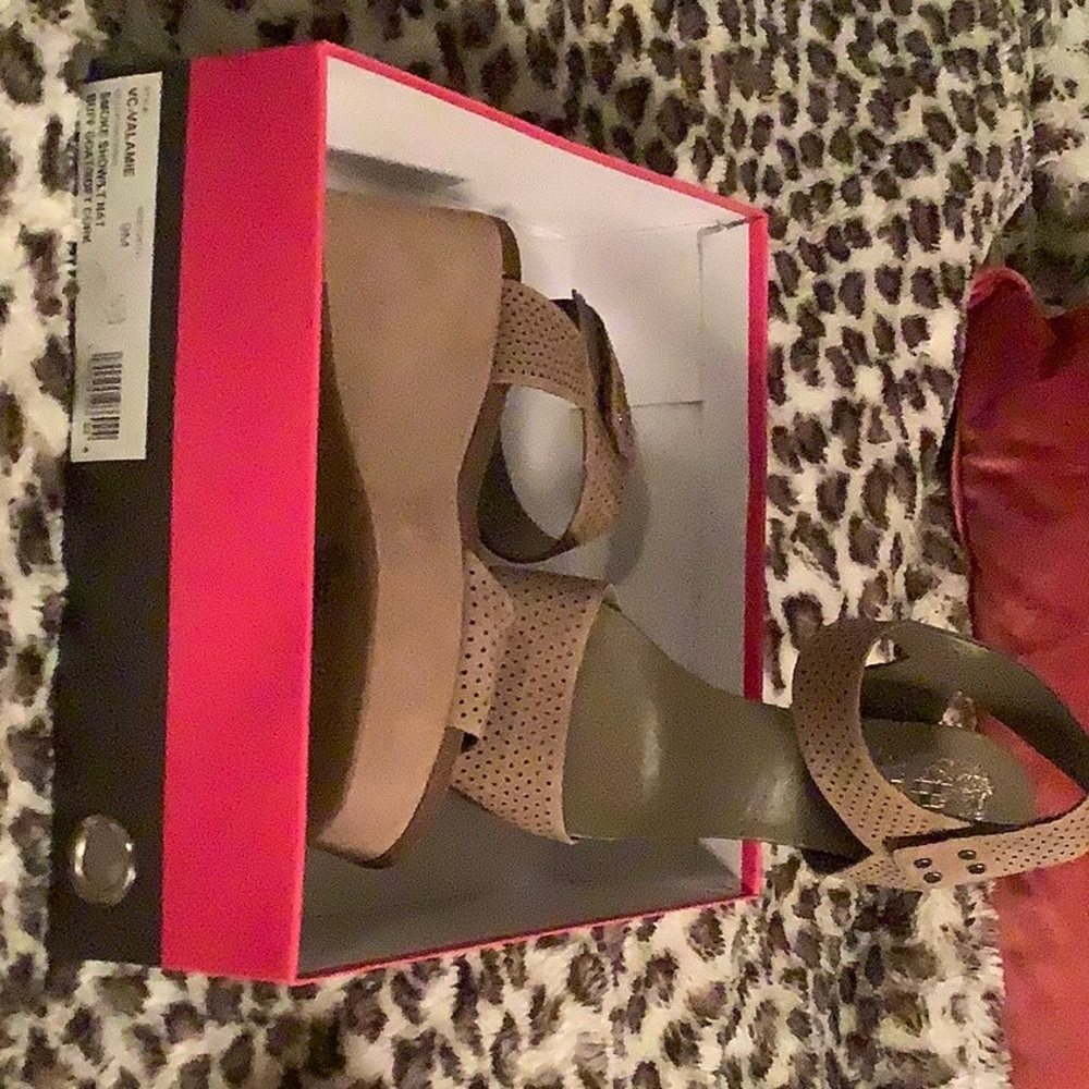 Vince Camuto platform sandals, size 9